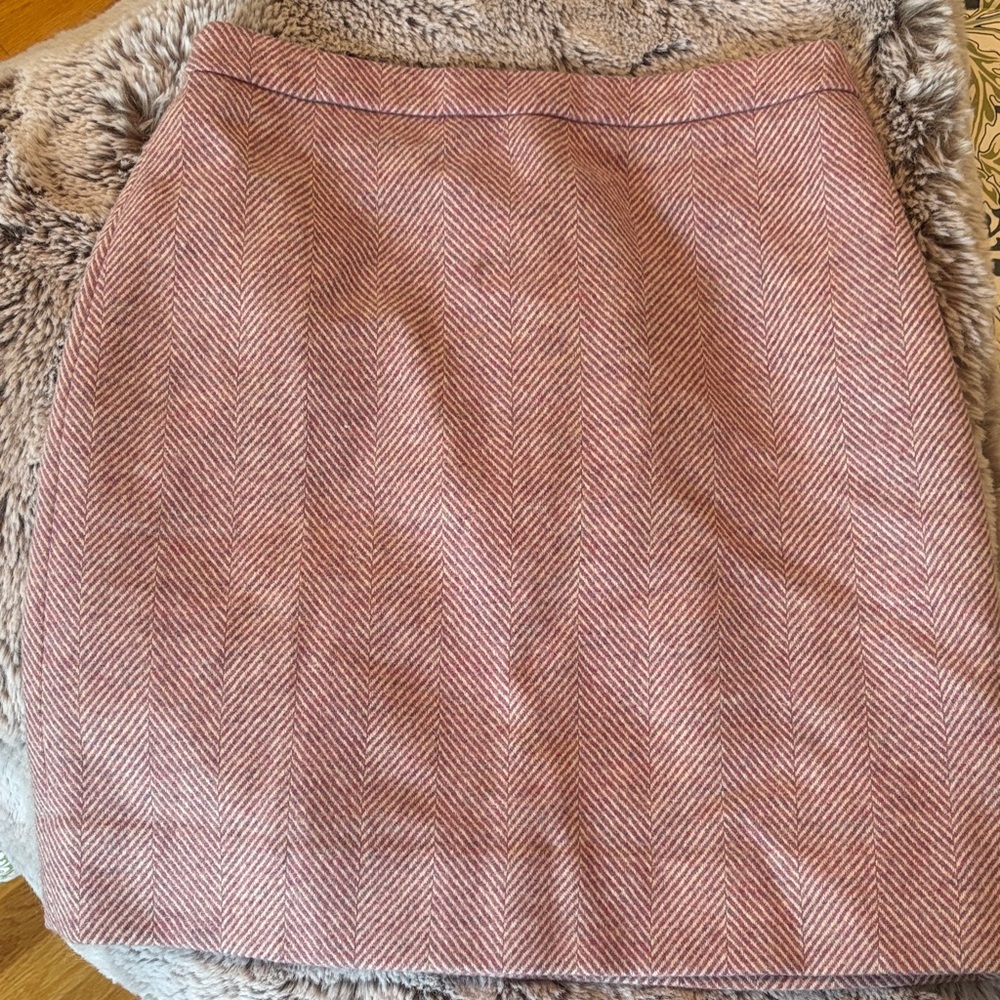 Elegant Pink Herringbone Skirt